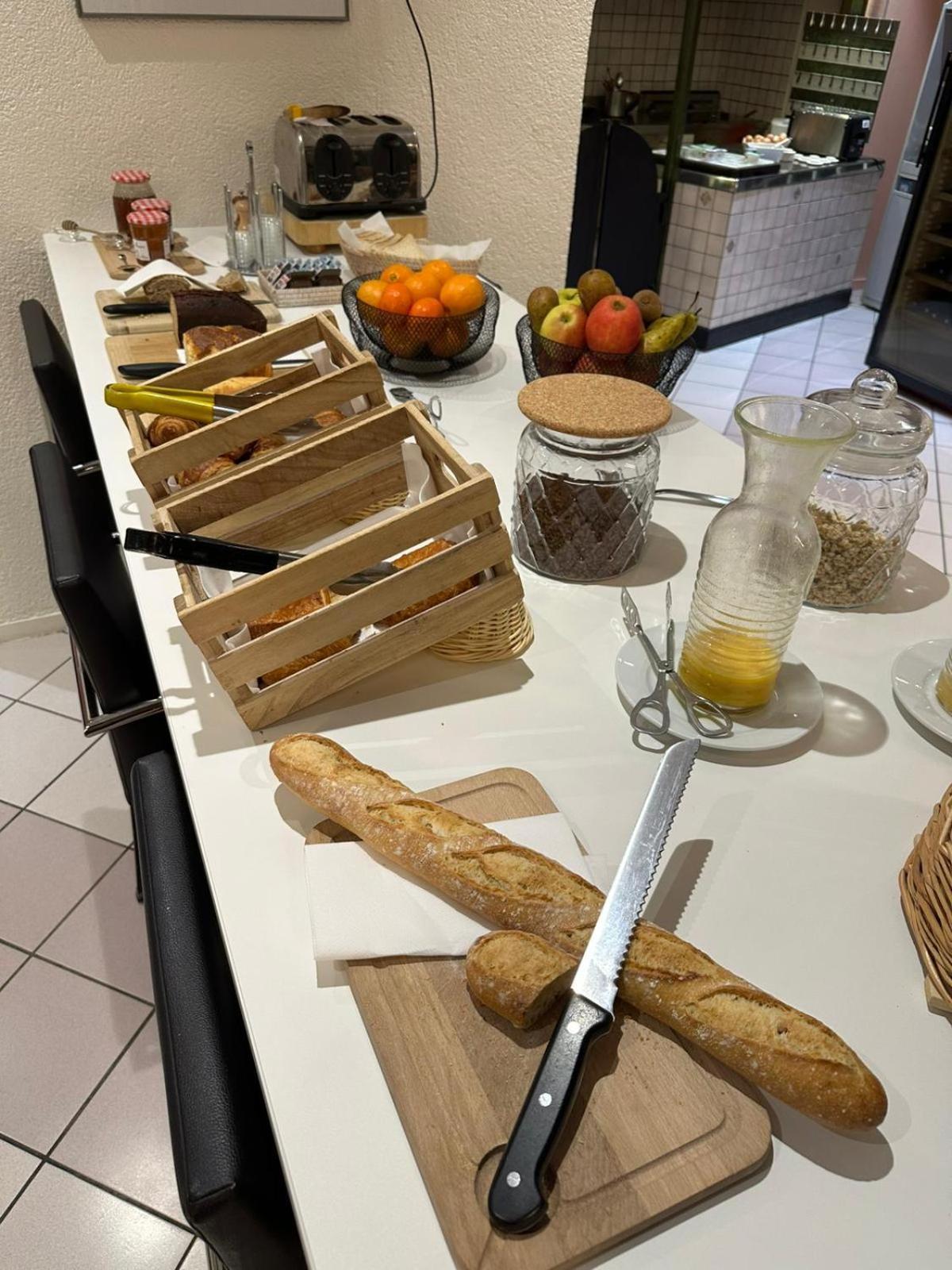 Logis Hotel L'Escargotiere Dijon Sud - Chenôve Kültér fotó